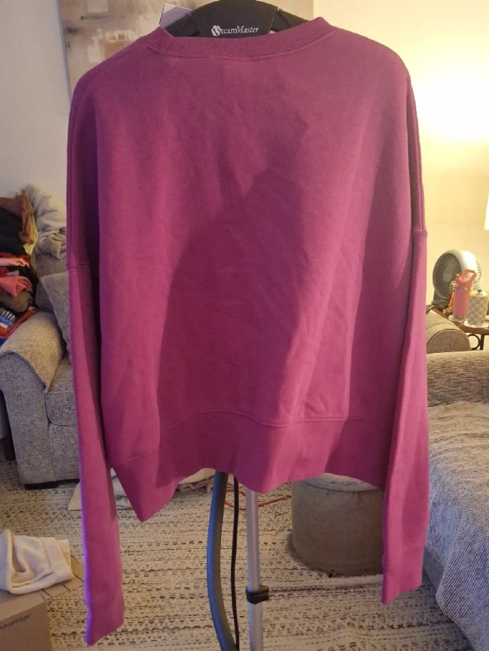 NWT Nike Women's Magenta Crewneck Sweatshirt with Swoosh